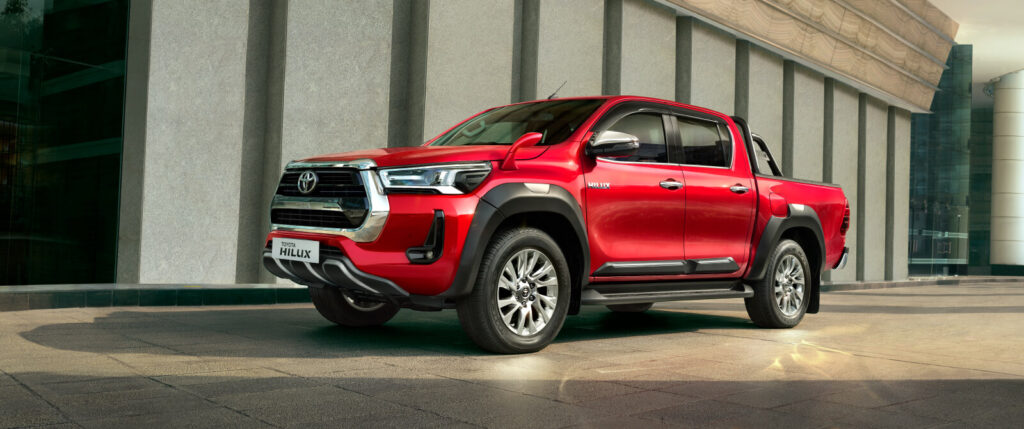 Banner showing multiple Toyota color options